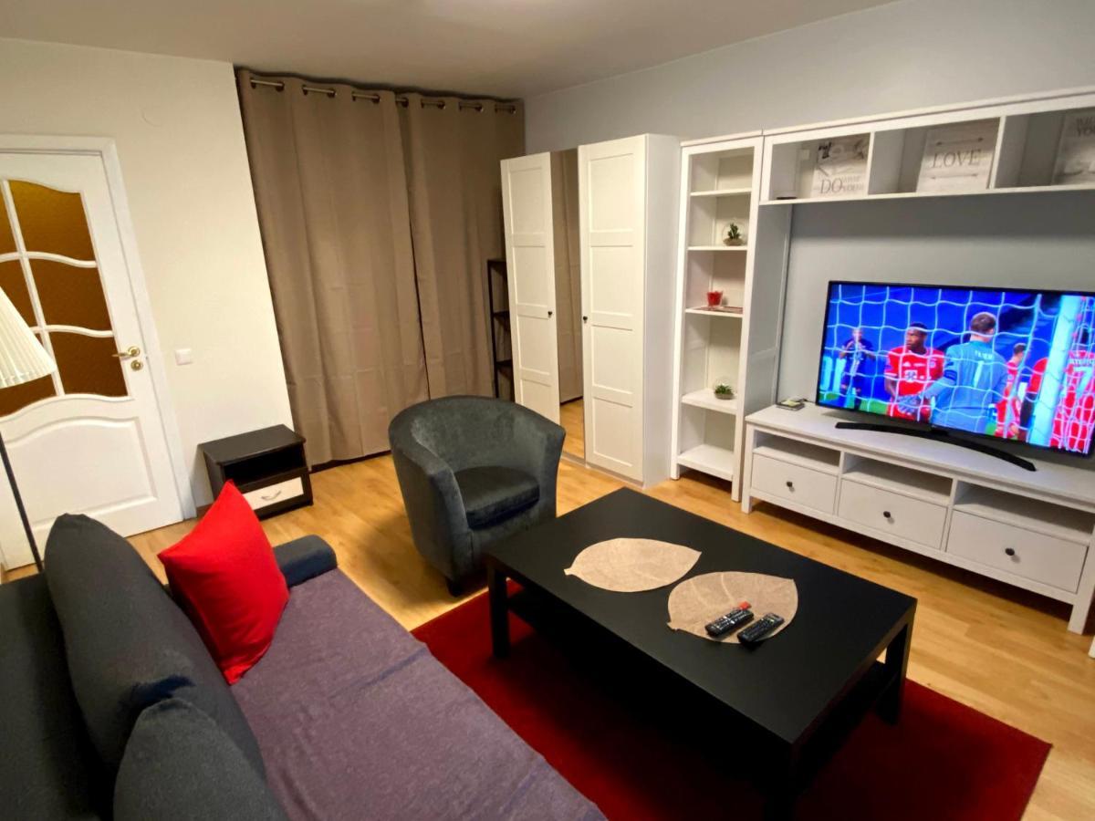 Your Home - Central Studio Apartment, Balcony, Parking & Self Check-In Vilnius Exterior photo