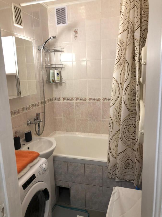 Your Home - Central Studio Apartment, Balcony, Parking & Self Check-In Vilnius Exterior photo